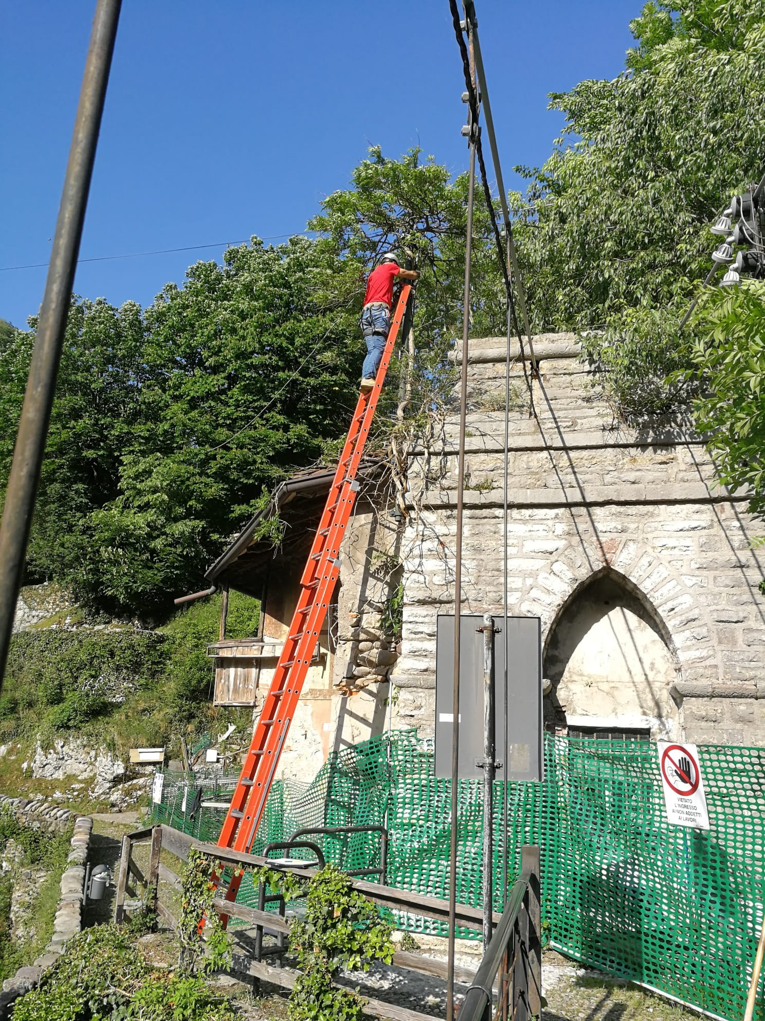 164218288_109820397860740_8558969926289896415_n