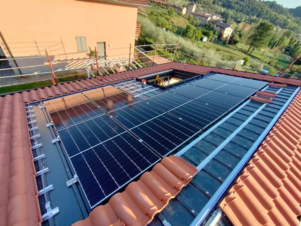 301213350_442164367959673_9204774949250387633_n